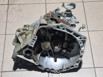 303000H060 SKŘÍŇ ŘAZENÍ 1.0 KGB40 51 2017 TOYOTA AYGO (_B4_)