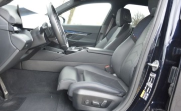 BMW Seria 5 G90-91 Sedan Plug-In 3.0 50e 489KM 2024 BMW Seria 5 BMW 550e xDrive Dostawa pod dom w cenie Dealer BMW Bonkowscy, zdjęcie 13