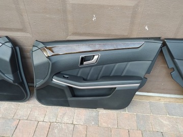 BOCZEK DRZWI SKÓRA LED MERCEDES W212 S212 KOMBI EU