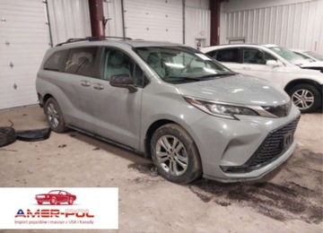 Toyota Sienna III 2023 Toyota Sienna 2023 TOYOTA SIENNA XSE 2.5 Hybryda 189KM