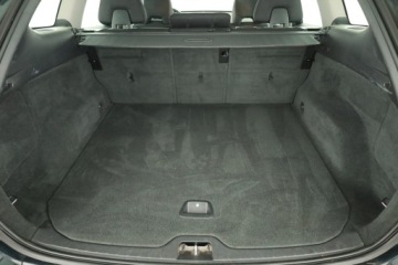 Volvo XC60 I SUV Facelifting 2.0 D4 DRIVE-E 181KM 2015 Volvo XC60 D4, Salon Polska, Serwis ASO, 178 KM, zdjęcie 8