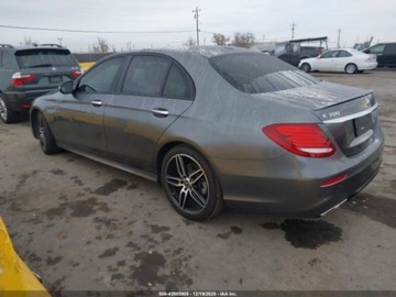 Mercedes Klasa E W213 2019 Mercedes-Benz Klasa E MERCEDES-BENZ E 300 2.0 Benzyna 244KM, zdjęcie 4