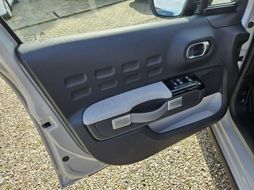 Citroen C3 III Hatchback 1.2 PureTech 110KM 2018 Citroen C3 1,2benzyna 110KM nawigacja salon polska, zdjęcie 13