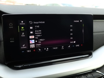 Skoda Octavia IV Liftback 1.5 TSI EVO 150KM 2023 Skoda Octavia 1.5 TSI e-tec, Salon Polska, zdjęcie 11