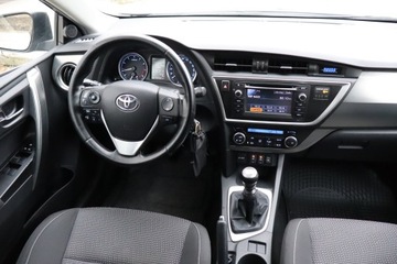 Toyota Auris I Hatchback 3d Facelifting 1.6 Valvematic 132KM 2013 Toyota Auris 1.6 Valvematic, Salon Polska, zdjęcie 6