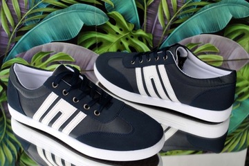 МУЖСКАЯ СПОРТИВНАЯ ОБУВЬ ДЛЯ МОЛОДЕЖИ, ПОМЕЩЕНИЕ ДЛЯ ШКОЛЫ, КРОССОВКИ ДЛЯ РАБОЧЕГО ЗАЛА