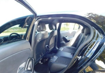 Mercedes Klasa A W177/V177 Hatchback 1.3 160 109KM 2020 Mercedes-Benz Klasa A z Gwarancja Bezwypadkowy 100 Stan Wzorcowy 1.3, zdjęcie 9