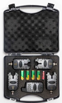 Комплект из 4 сигнализаторов поклевки, 4 блока управления свингером.