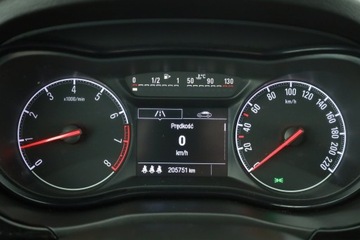 Opel Corsa E Hatchback 3d 1.4 Turbo 100KM 2017 Opel Corsa 1.4 Turbo, Klima, Tempomat, Parktronic, zdjęcie 7