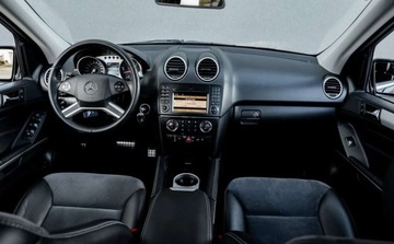 Mercedes Klasa M W164 Off-roader Facelifting 3.0 V6 (320 CDI) 224KM 2009 Mercedes-Benz ML 3.0d 224Ps Bixenon Alkantara Navi Bixenon 4x4 Niski Przeb, zdjęcie 4