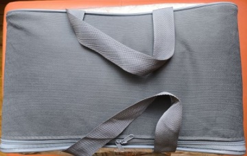 Простыня 250 x 260 см светло-бежевая глянцевая и 2 наволочки, 3 части