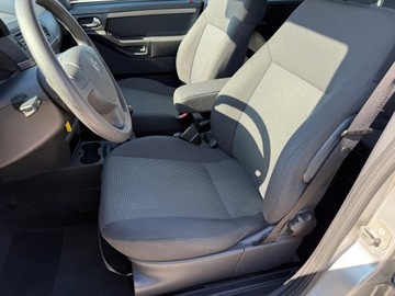 Opel Meriva I 1.6 TWINPORT ECOTEC 105KM 2009 Opel Meriva OPEl MERIVA 2009 Tylko 111000Tys km Nowe tarcze Klocki Stan Pe, zdjęcie 14