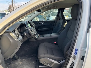 Volvo XC60 II 2020 Volvo XC 60 Momentum PRO / LED / CarPlay/AndroidAu, zdjęcie 4