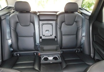 Volvo XC60 II Crossover D3 150KM 2020 Volvo XC 60 z Gwarancja Kamera Skora Podgrzewane Fotele 2.0 Diesel 150KM, zdjęcie 11