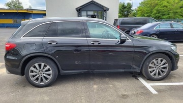 Mercedes GLC C253 SUV 2.0 250 211KM 2018 Mercedes-Benz GLC 250 4Matic 9G-TRONIC, zdjęcie 6