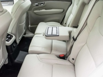 Volvo XC90 II 2026 VOLVO XC90 B5 AWD Ultra Bright Suv 2.0 (250KM) 2026, zdjęcie 17