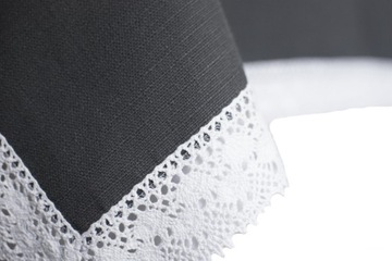 Ekskluzywny bieżnik plamoodporny z koronką 40X110