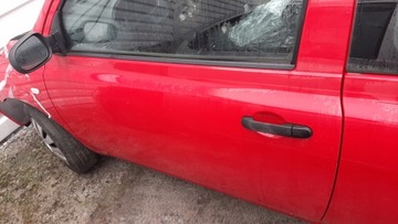 KLIKA DVEŘE LEVÝ PŘEDNÍ NISSAN MICRA K12 3D