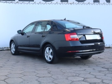 Skoda Octavia III Liftback Facelifting 1.5 TSI ACT 150KM 2019 Skoda Octavia 1.5 TSI, Salon Polska, Serwis ASO, zdjęcie 3
