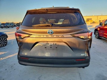 Toyota Sienna III 2025 Toyota Sienna XLE 2025 2.5 Hybryda 245KM, zdjęcie 2