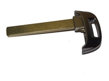 AUDI A8L ДИСТАНЦИОННЫЙ КЛЮЧ, ГЛЯНЦЕВЫЙ КОРПУС