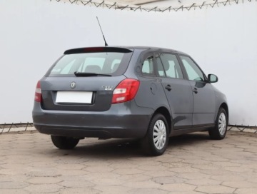 Skoda Fabia II Kombi 1.4 i 16V 85KM 2008 Skoda Fabia 1.4 16V, Salon Polska ,Bezkolizyjny, zdjęcie 4