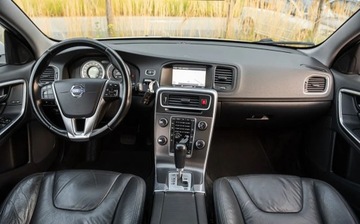 Volvo V60 I Kombi 2.0 D3 163KM 2012 Volvo V60 2.0d3 163KM Xenon Skora Navi Automat Serwis Gwarancjia 2.0, zdjęcie 25
