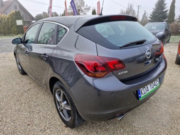 Opel Astra J Hatchback 5d 1.4 Turbo ECOTEC 140KM 2010 Opel Astra Sliczna 1.4 b Ful Opcja Bezwypadkowa Zarejestrowana Gwarancja, zdjęcie 5