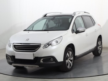 Peugeot 2008 I SUV 1.2 PureTech 110KM 2015 Peugeot 2008 1.2 PureTech, Salon Polska, zdjęcie 1