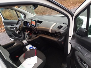 Toyota Proace II 2022 Toyota ProAce City 5 -osobowy*klima *43600 netto, zdjęcie 13