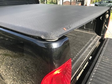 Установка короба рольставни на бокс Toyota Hilux 05-15