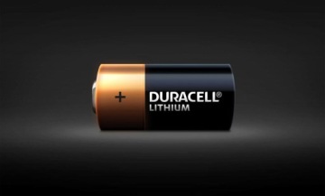 2 литиевых аккумулятора Duracell CR2 3 В для фото