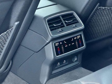 Audi A7 C8 Sportback - e Facelifting 2.0 50 TFSI e 299KM 2025 Audi A7 Sportback head-up ambiente Hak pamiec fotela 2.0 Hybryda Plug-in, zdjęcie 17