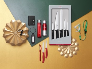 Набор из пяти кухонных ножей VICTORINOX 6.7133.5G