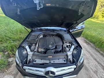 Mercedes GLC C253 2020 Mercedes-Benz GLC 300 de 4Matic diesel elektric 2.0 Hybryda Plug-in 194KM, zdjęcie 26