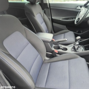 Hyundai Tucson III SUV 1.7 CRDI 115KM 2015 Hyundai Tucson Hyundai Tucson 1.7 CRDI BlueDrive GO 2WD 1.7 Diesel 115KM, zdjęcie 19
