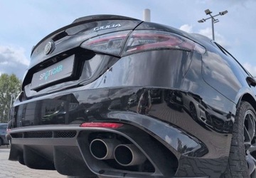 Alfa Romeo Giulia II Sedan Facelifting 2.9 Turbo 510KM 2022 Alfa Romeo Giulia 2.9 Bi Turbo V6 Quadrifoglio SalonPL FVat Bogaty 510KM, zdjęcie 13