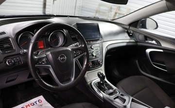 Opel Insignia I Sports Tourer 2.0 CDTI ECOTEC 110KM 2009 Opel Insignia Panorama, Multifunkcja, Tempomat, Komputer, Climatronic, Zad, zdjęcie 6
