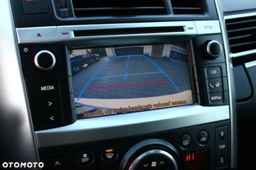 Toyota Verso Minivan Facelifting 1.6 D-4D 112KM 2015 Toyota Verso Toyota Verso 1.6 D-4D 7-Sitzer StartStop Skyview Edition 1.6, zdjęcie 27