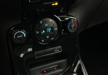 Ford Fiesta VII Hatchback 3d Facelifting 1.0 80KM 2013 Ford Fiesta 1.0 Benzyna, Czujniki Parkowania PODGRZEWANE FOTELE Klimatronik, zdjęcie 11