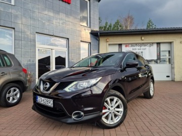 Nissan Qashqai II Crossover 1.2 DIG-T 115KM 2016 Nissan Qashqai Benzyna Ledy Navigacja Panorama, zdjęcie 1