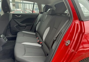 Skoda Scala Hatchback Facelifting 1.5 TSI 150KM 2025 Skoda Scala 1.5 TSI 150 KM 7 DSG Edition 130 1.5 Benzyna 150KM, zdjęcie 26