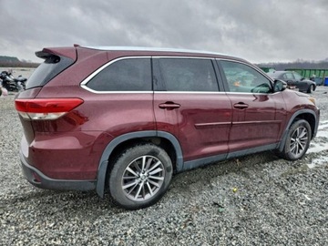 Toyota Highlander II 2019 Toyota Highlander Se, V6, od ubezpieczalni 3.5 Benzyna 295KM, zdjęcie 3