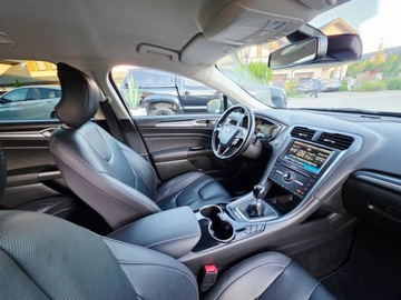Ford Mondeo V Kombi 1.6 TDCi 115KM 2015 Ford Mondeo TITANIUM___Skora Navi Kamera Convers KeylessGo SONYsync___, zdjęcie 26