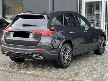 Mercedes GLC C254/X254 Coupe 2.0 220d 197KM 2025 MERCEDES-BENZ GLC 220 d 4-Matic AMG Line 2.0 (197KM) 2025, zdjęcie 5