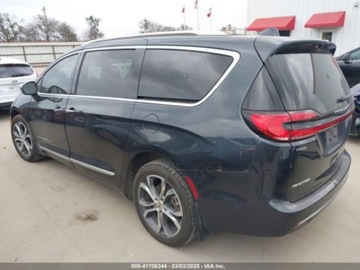 Chrysler Pacifica II 2021 Chrysler Pacifica Pinnacle 2021 3.6l 3.6 Benzyna 287KM, zdjęcie 3