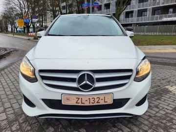 Mercedes Klasa B W247 2019 MERCEDES-BENZ KLASA B (W246, W242) B 220 CDI / d (246.203) 170 KM, zdjęcie 1