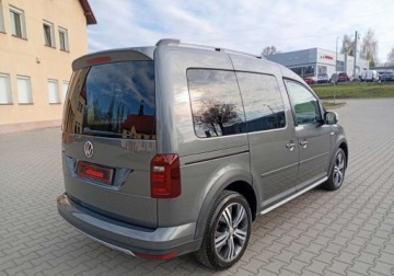 Volkswagen Caddy IV Furgon 2.0 TDI SCR BMT 150KM 2020 Volkswagen Caddy Kupiony w Polsce - wersja Alltrack - 2,0 - 150 KM - DSG, zdjęcie 7