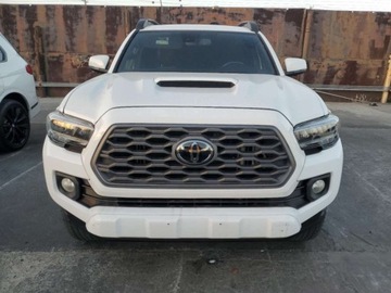 Toyota Tacoma II 2022 Toyota Tacoma Duble cab, V6, od ubezpieczalni 3.5 Benzyna 278KM, zdjęcie 2
