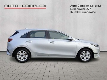 Kia Ceed III Hatchback Facelifting  1.5 T-GDI 160KM 2023 Kia Ceed 1,5T Automat Salon PL Wersja M 160KM 1.5 Benzyna 160KM, zdjęcie 6